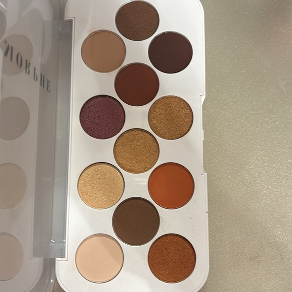 New- Morphe 2 , 12 Pan Eyeshadow Palette - Picture 3 of 4